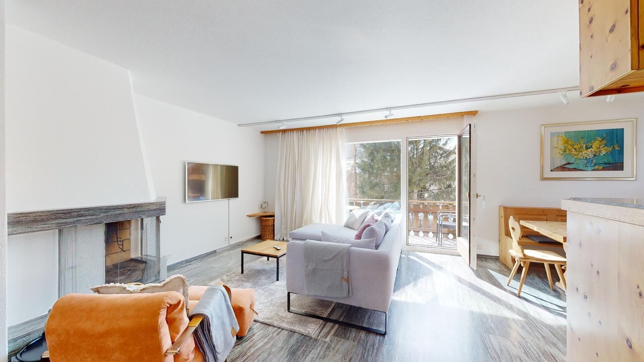 Photo of Livingroom in La Punt-Chamues-ch
