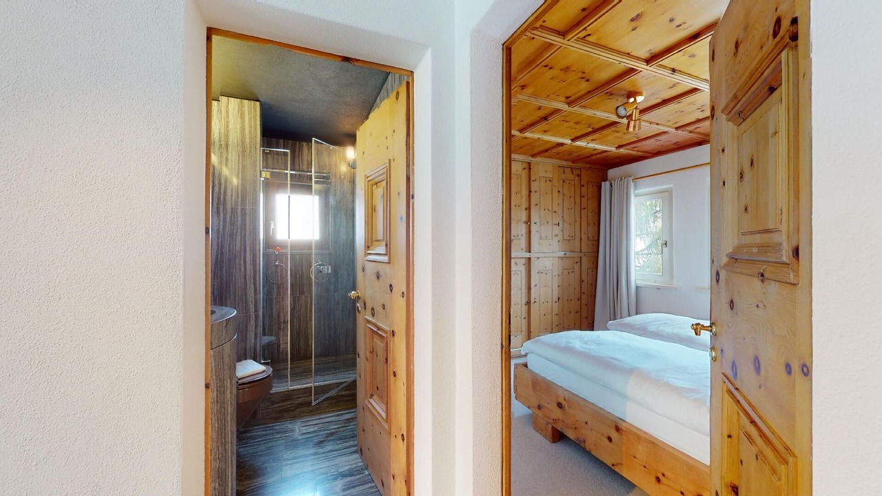 Photo of Bedroom in La Punt-Chamues-ch