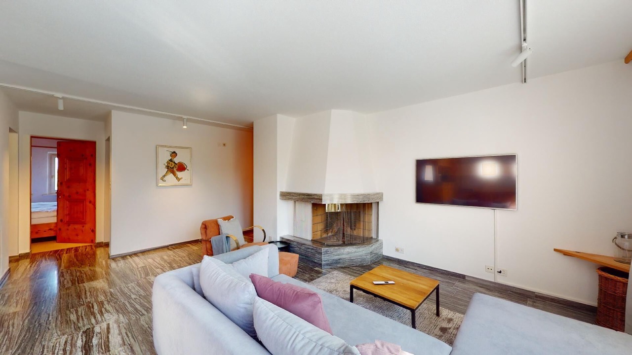 Photo of Livingroom in La Punt-Chamues-ch