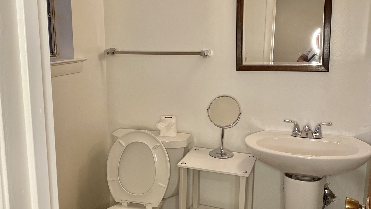 Photo of Bathroom in Midtown