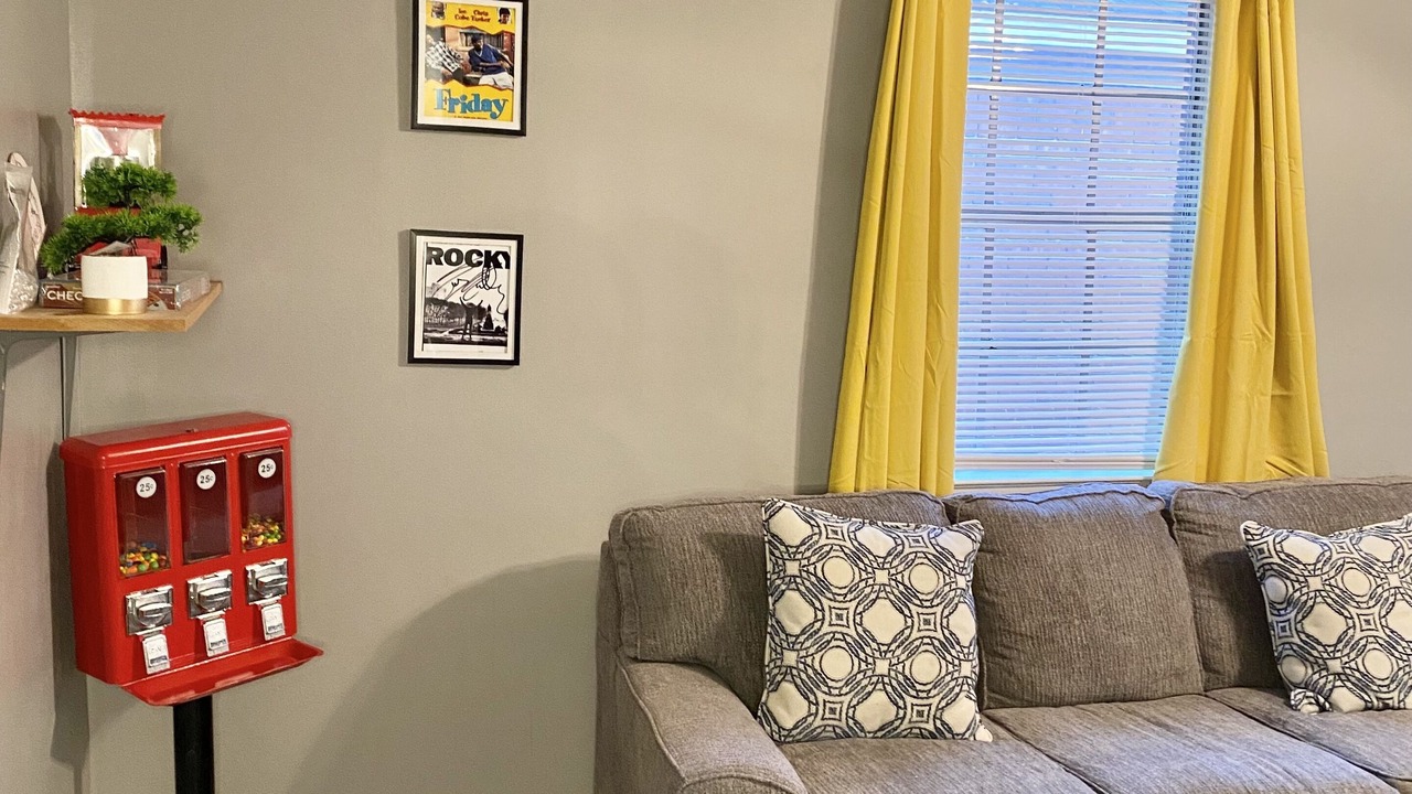 Photo of Livingroom in Midtown