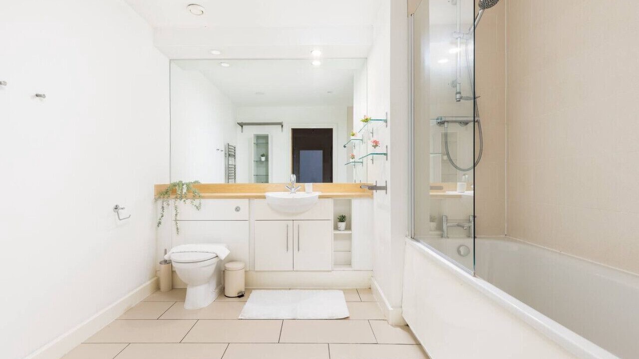 Photo of Bathroom in De Beauvoir