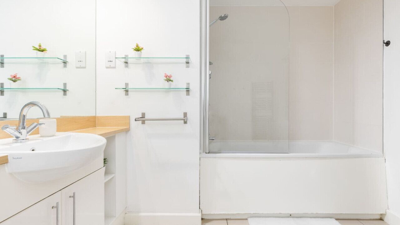 Photo of Bathroom in De Beauvoir