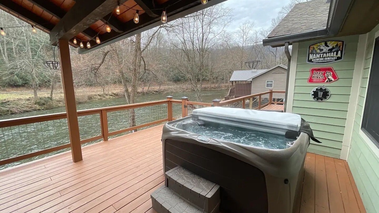 Photo of Patio Balcony in Sylva