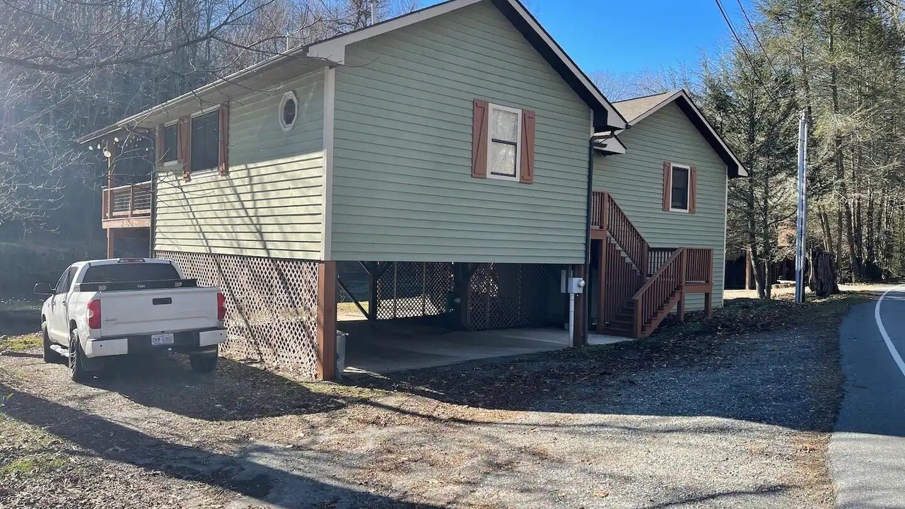 Photo of Outdoor in Sylva