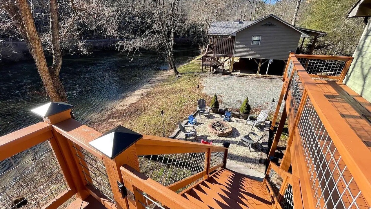 Photo of Patio Balcony in Sylva