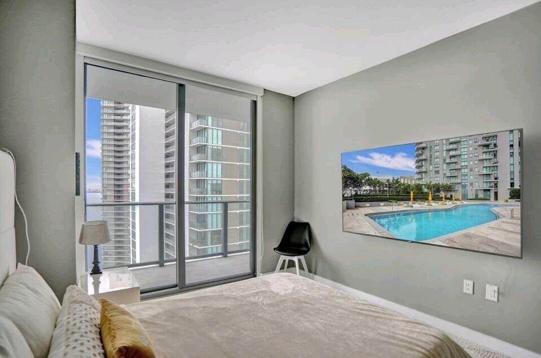 Photo of Bedroom in Midtown