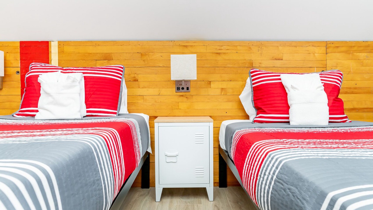 Photo of Bedroom in Cherokee Triangle