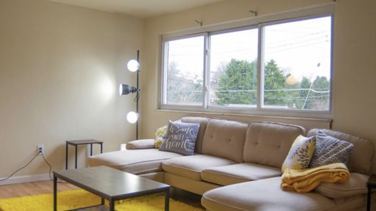 Photo of Livingroom in West Mifflin