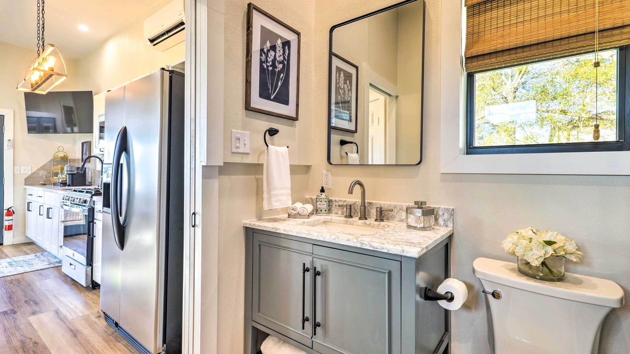 Photo of Bathroom in Willis