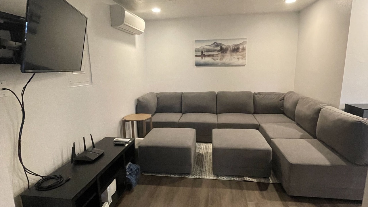 Photo of Livingroom in Southeast Eugene