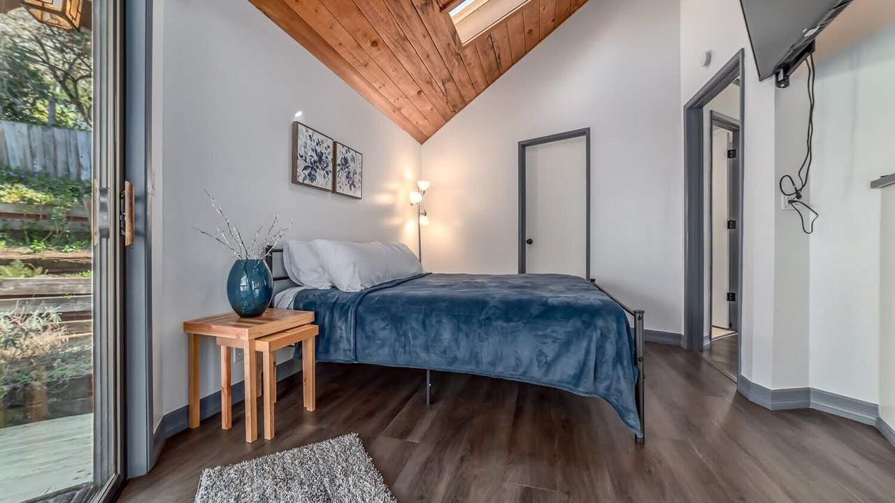 Photo of Bedroom in Southeast Eugene