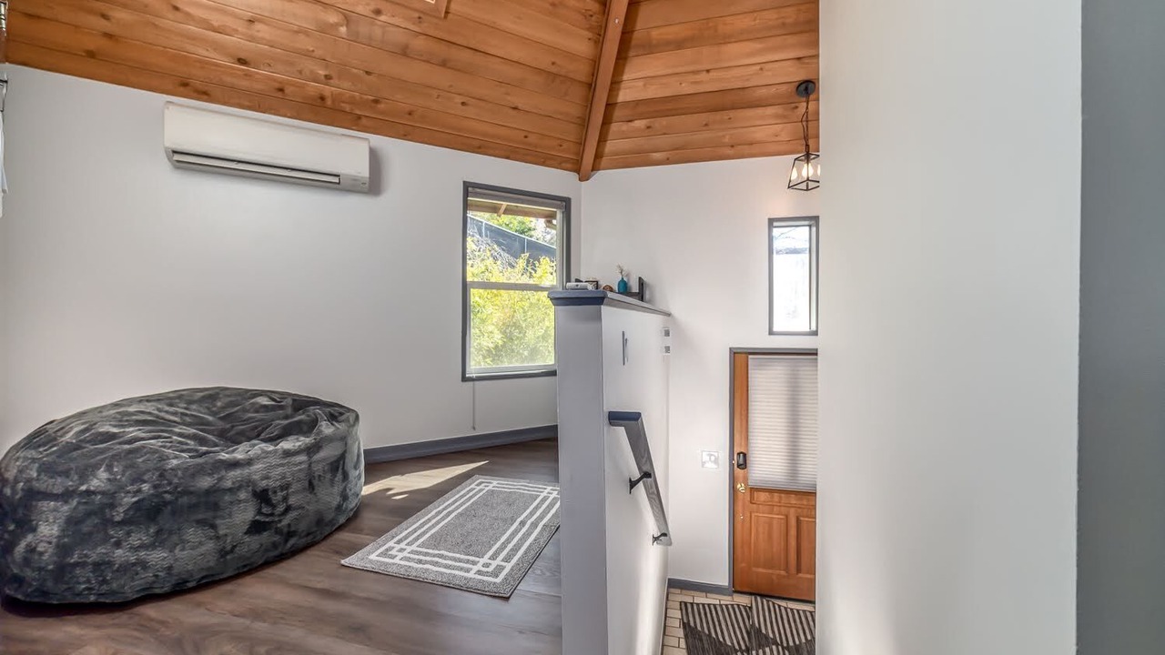 Photo of Others in Southeast Eugene