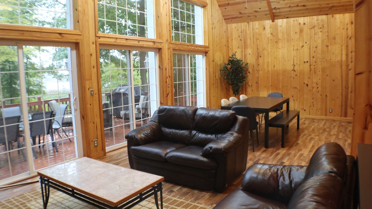 Photo of Livingroom in Manistee