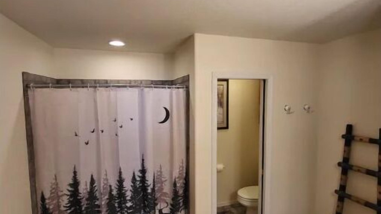 Photo of Bathroom in Ruidoso