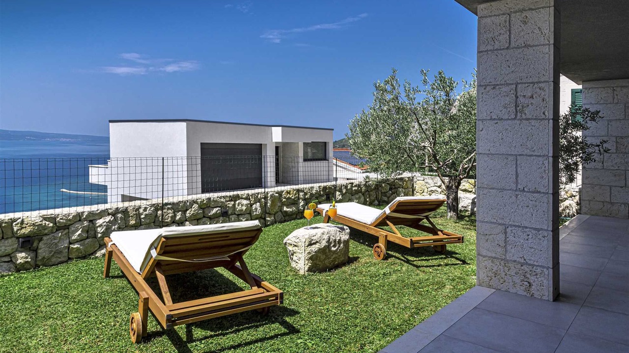 Photo of Patio Balcony in Borak