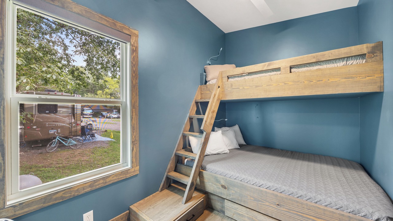 Photo of Bedroom in Mount Juliet
