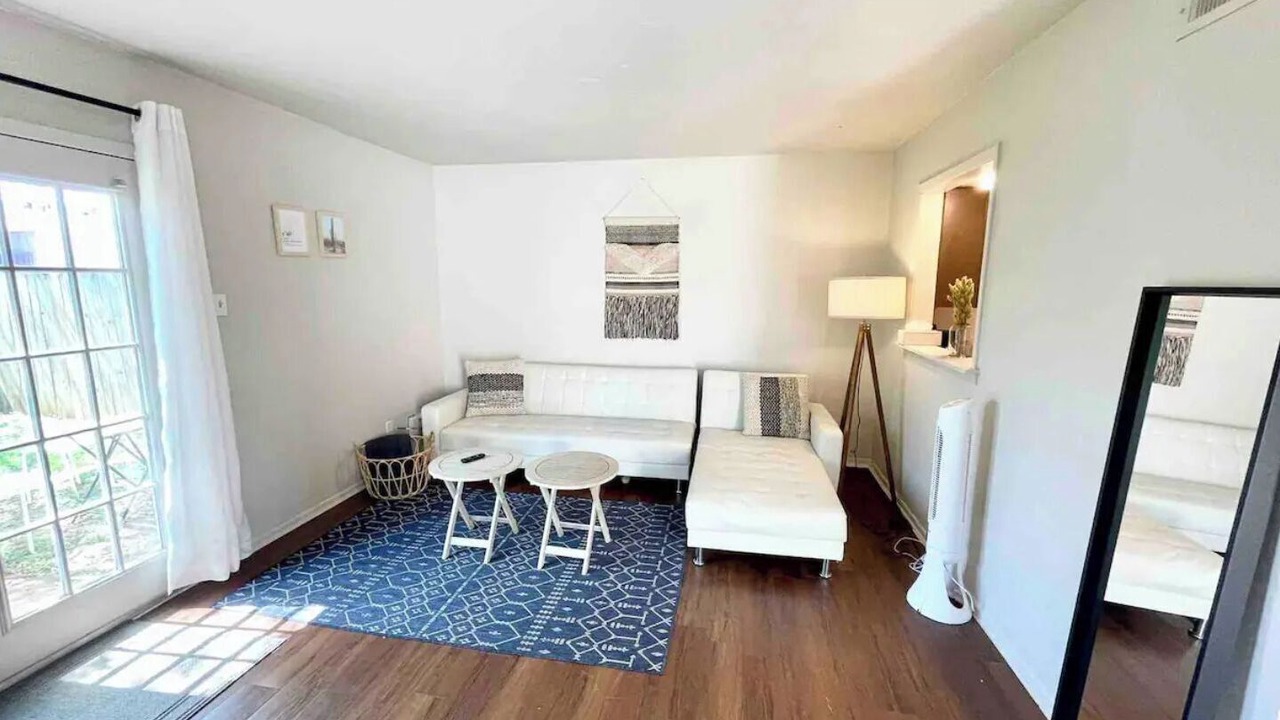 Photo of Livingroom in Parker Lane