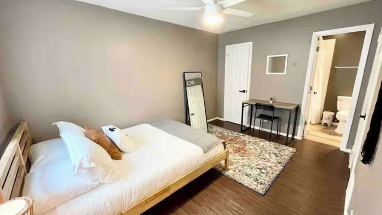 Photo of Bedroom in Parker Lane