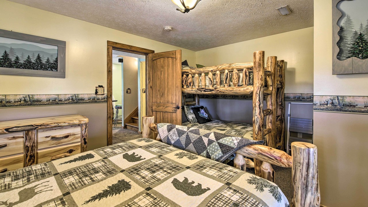 Photo of Bedroom in Kodak