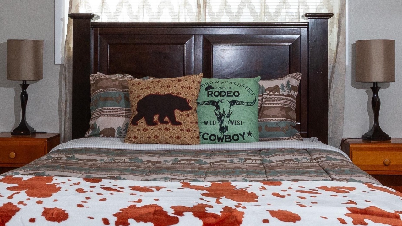 Photo of Bedroom in Star Valley Ranch