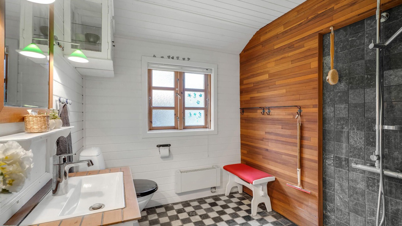 Photo of Bathroom in Hojslev