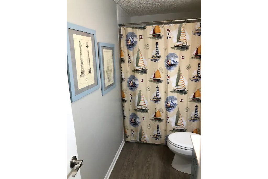 Photo of Bathroom in Laneville