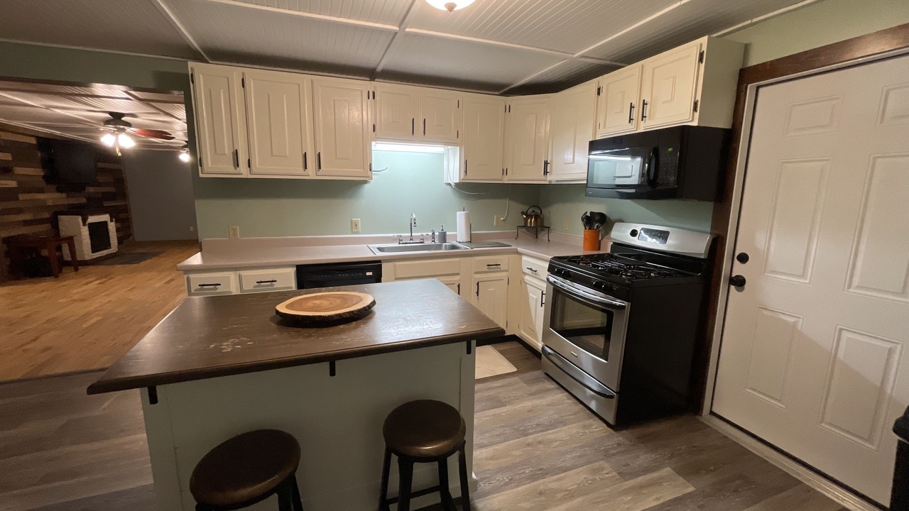 Photo of Kitchen in Dryden