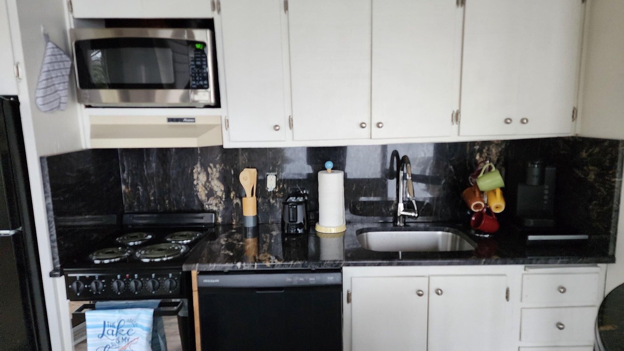 Photo of Kitchen in Treasure Lake