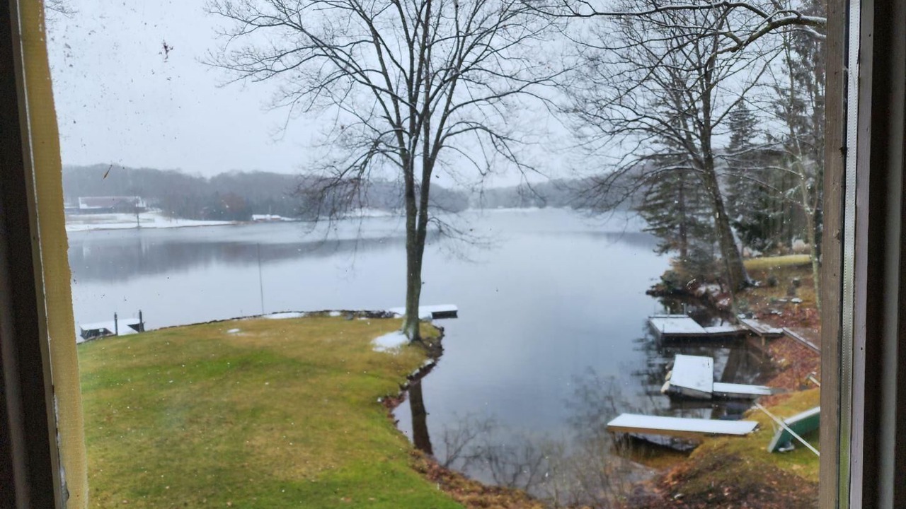 Photo of Others in Treasure Lake