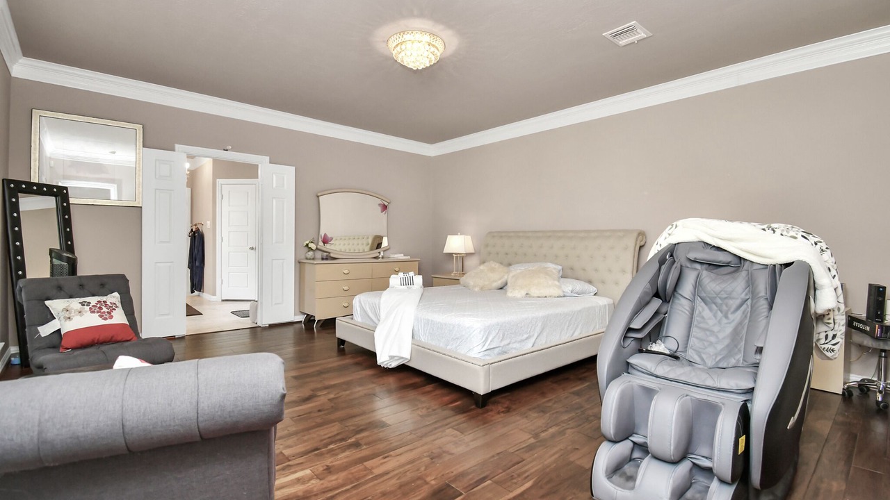 Photo of Bedroom in Champion Forest