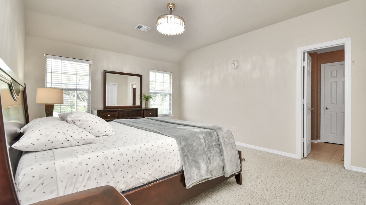 Photo of Bedroom in Champion Forest