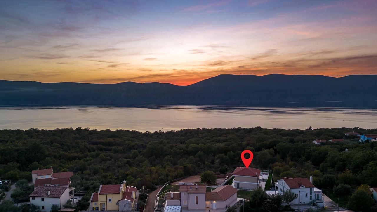 Photo of Others in Brzac