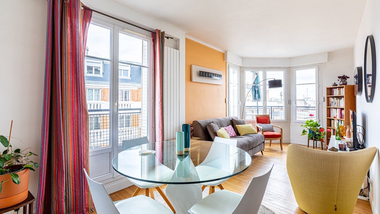Photo of Livingroom in 20th Arrondissement