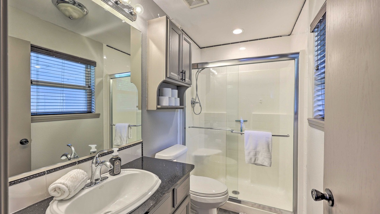 Photo of Bathroom in Hodgen