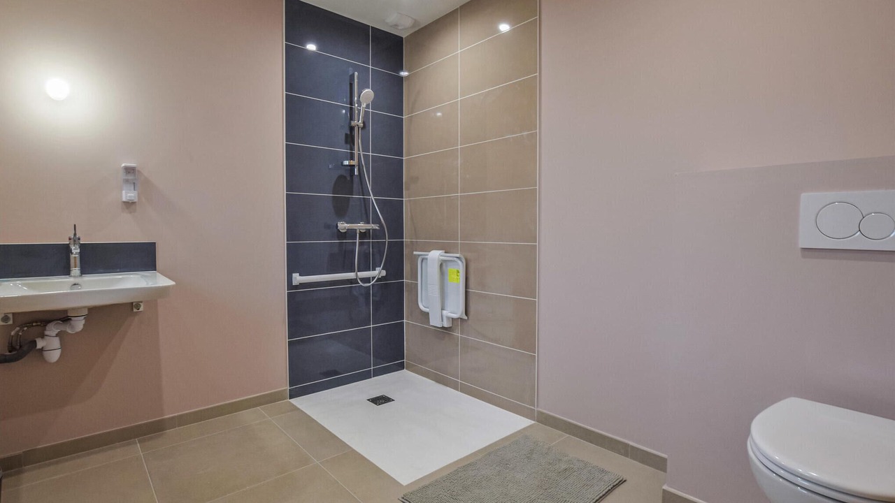 Photo of Bathroom in Fierville-les-Mines