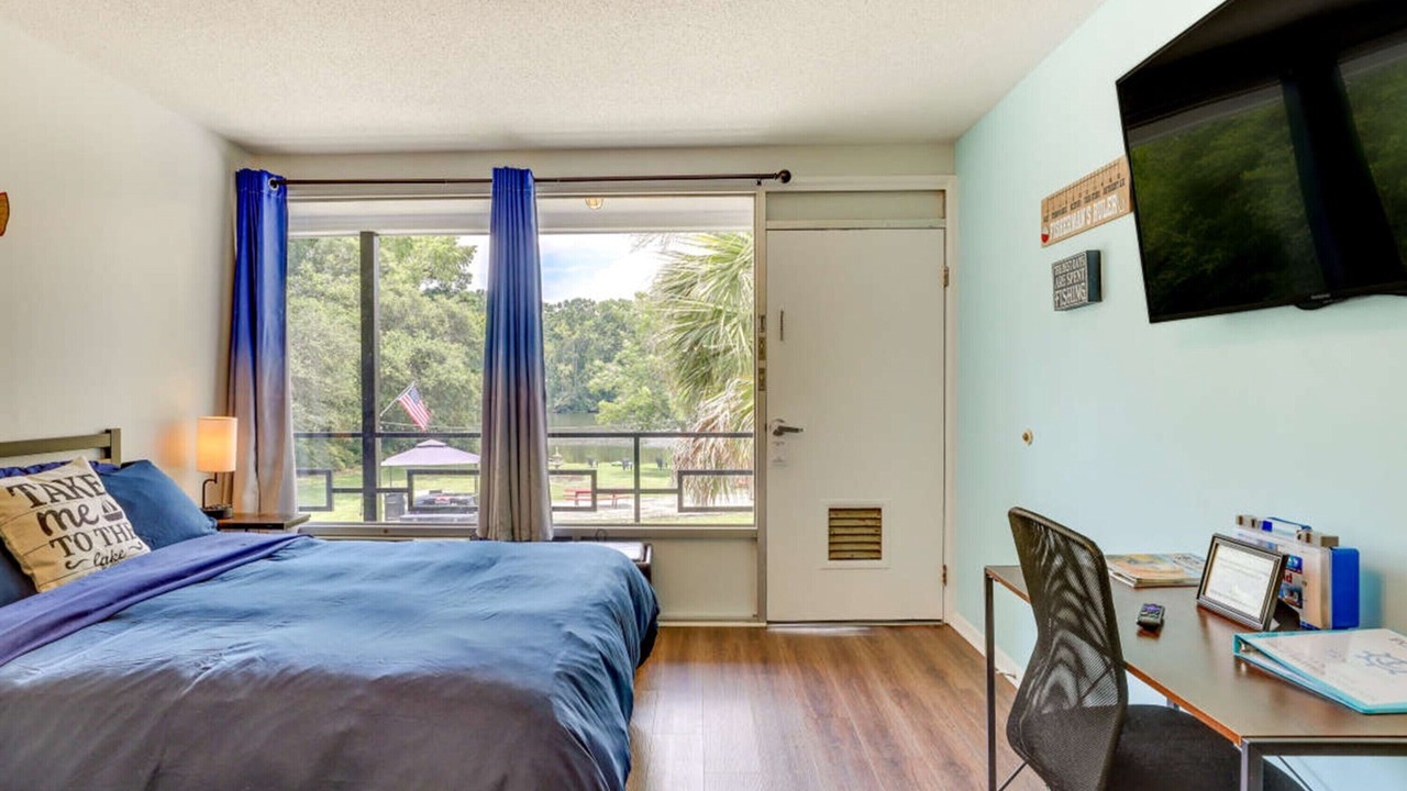Photo of Bedroom in Eutawville