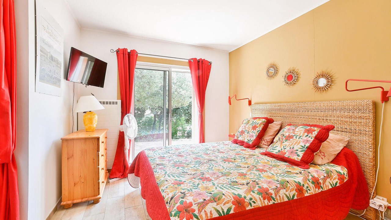 Photo of Others in Eyragues