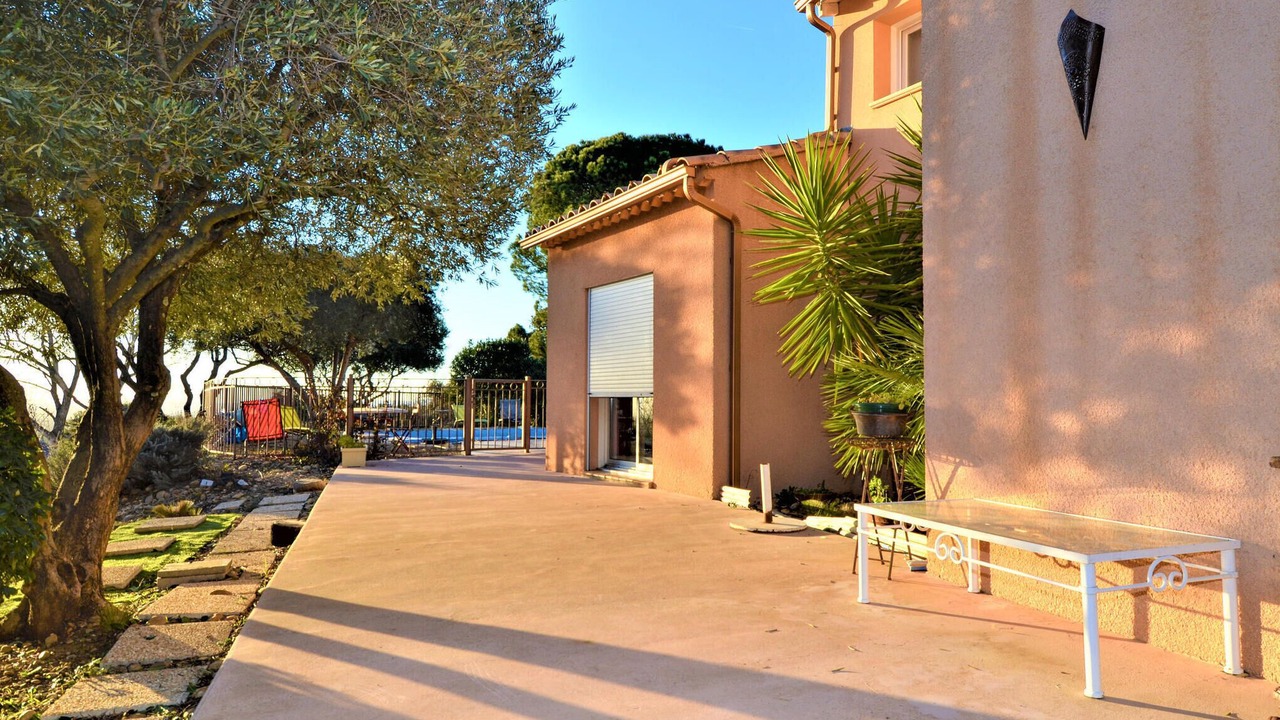 Photo of Others in Eyragues