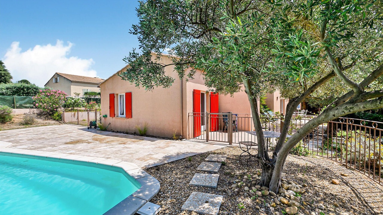 Photo of Outdoor in Eyragues