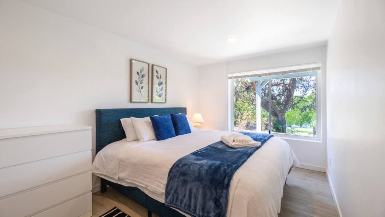 Photo of Bedroom in Green Lake