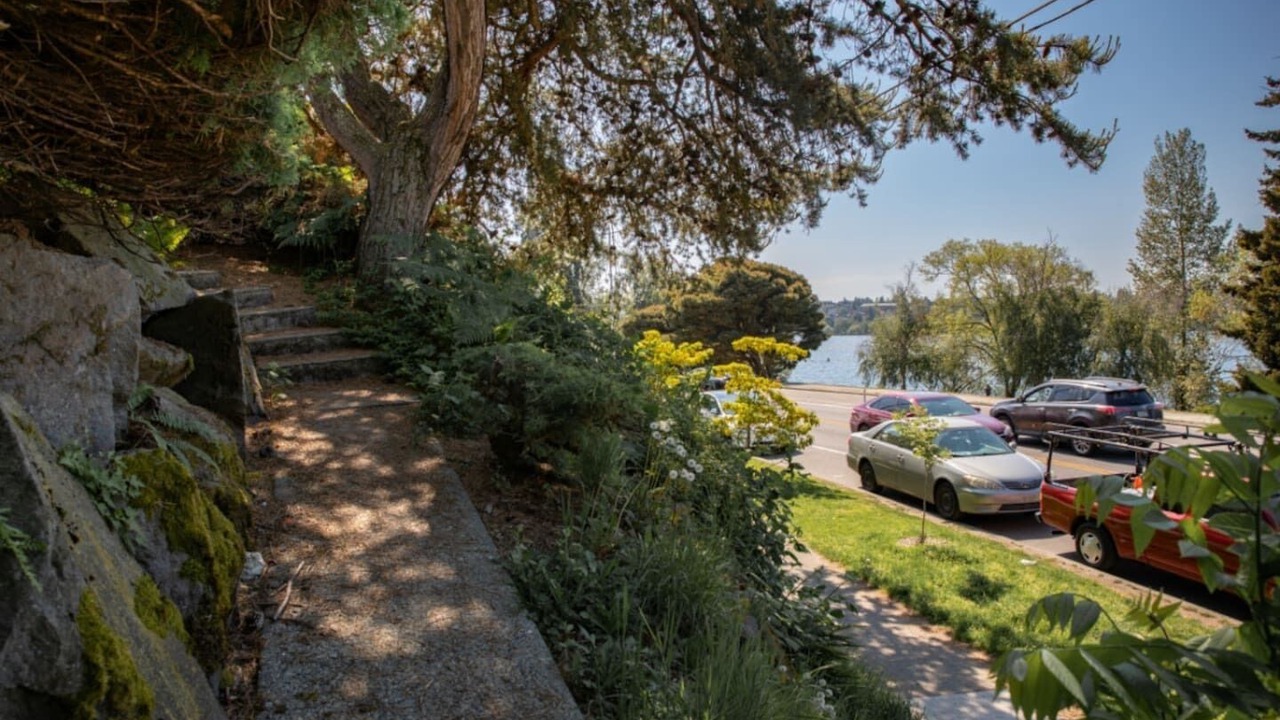 Photo of Outdoor in Green Lake
