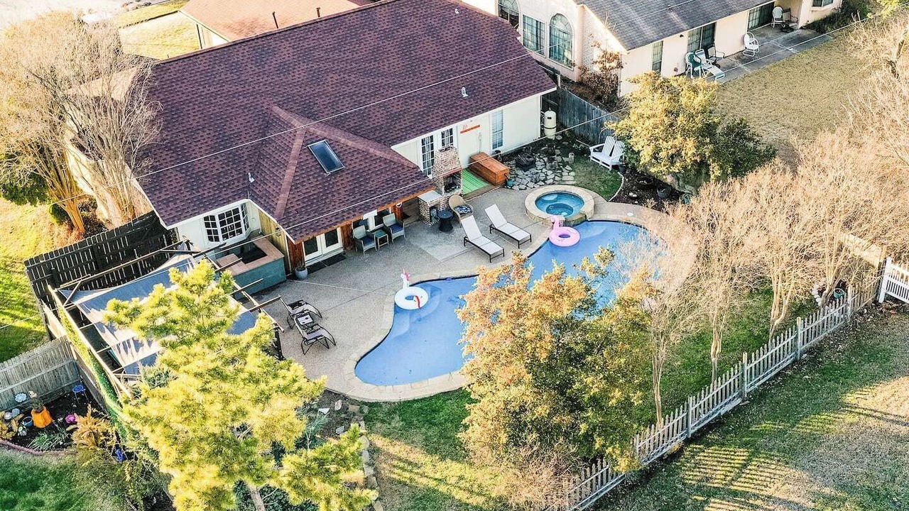 Photo of Outdoor in Garland