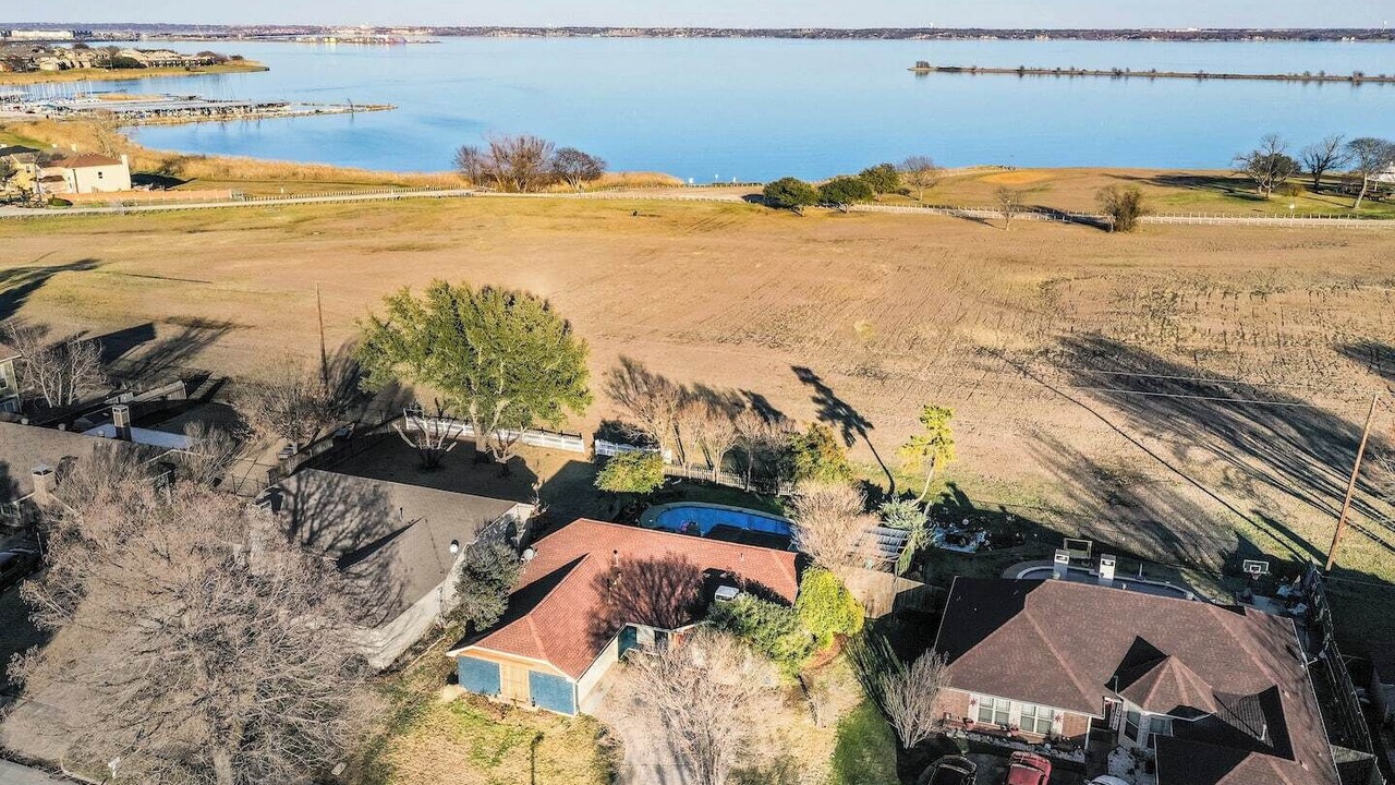Photo of Outdoor in Garland