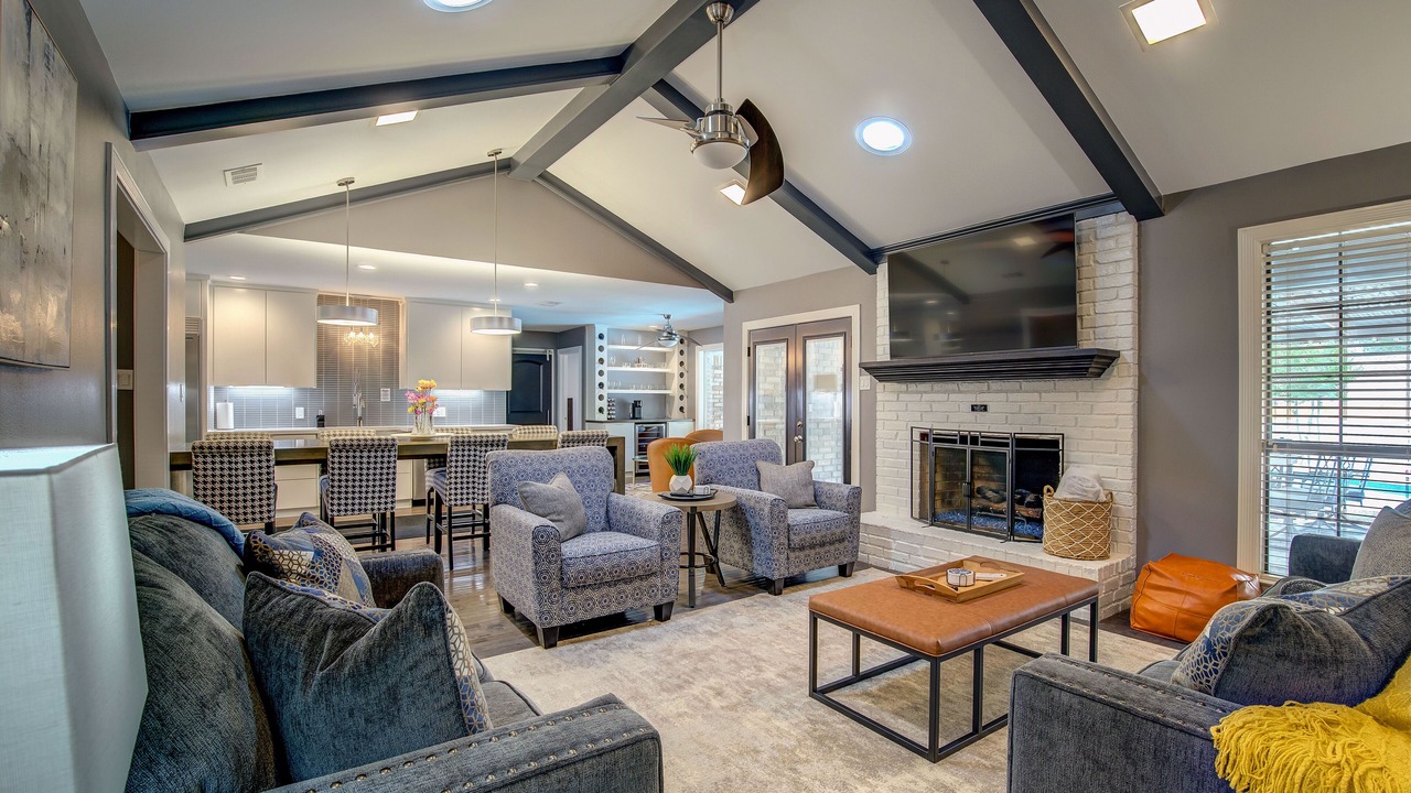 Photo of Livingroom in Tyler