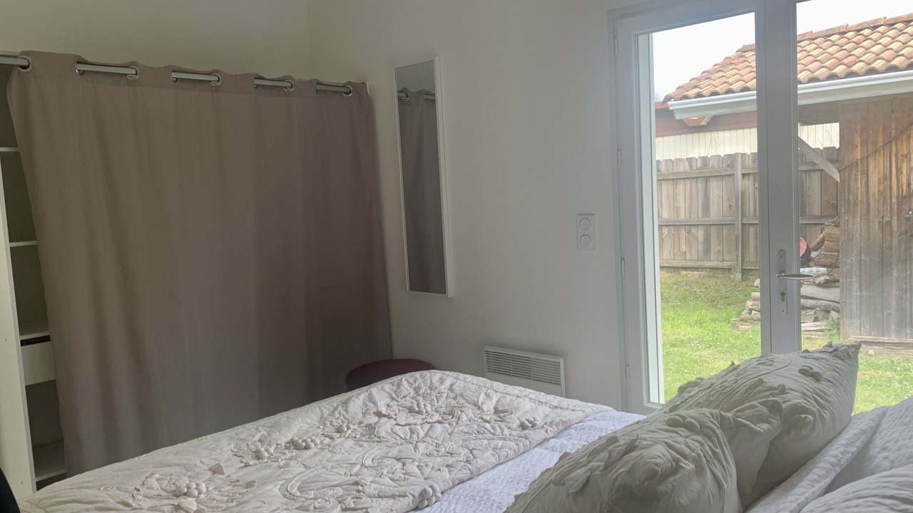 Photo of Bedroom in La Brede