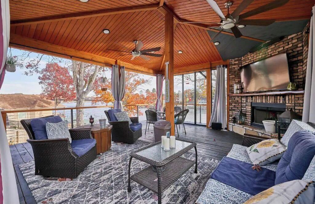 Photo of Livingroom in Rockwell