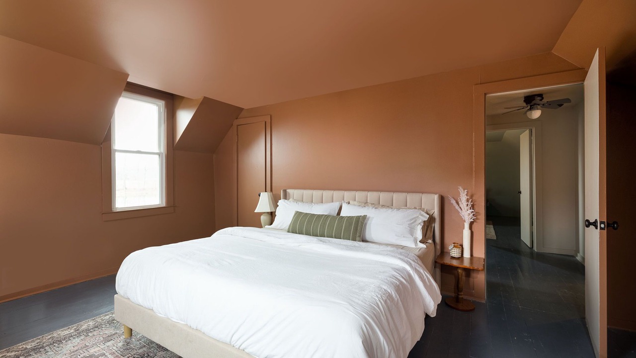 Photo of Bedroom in Ashland City