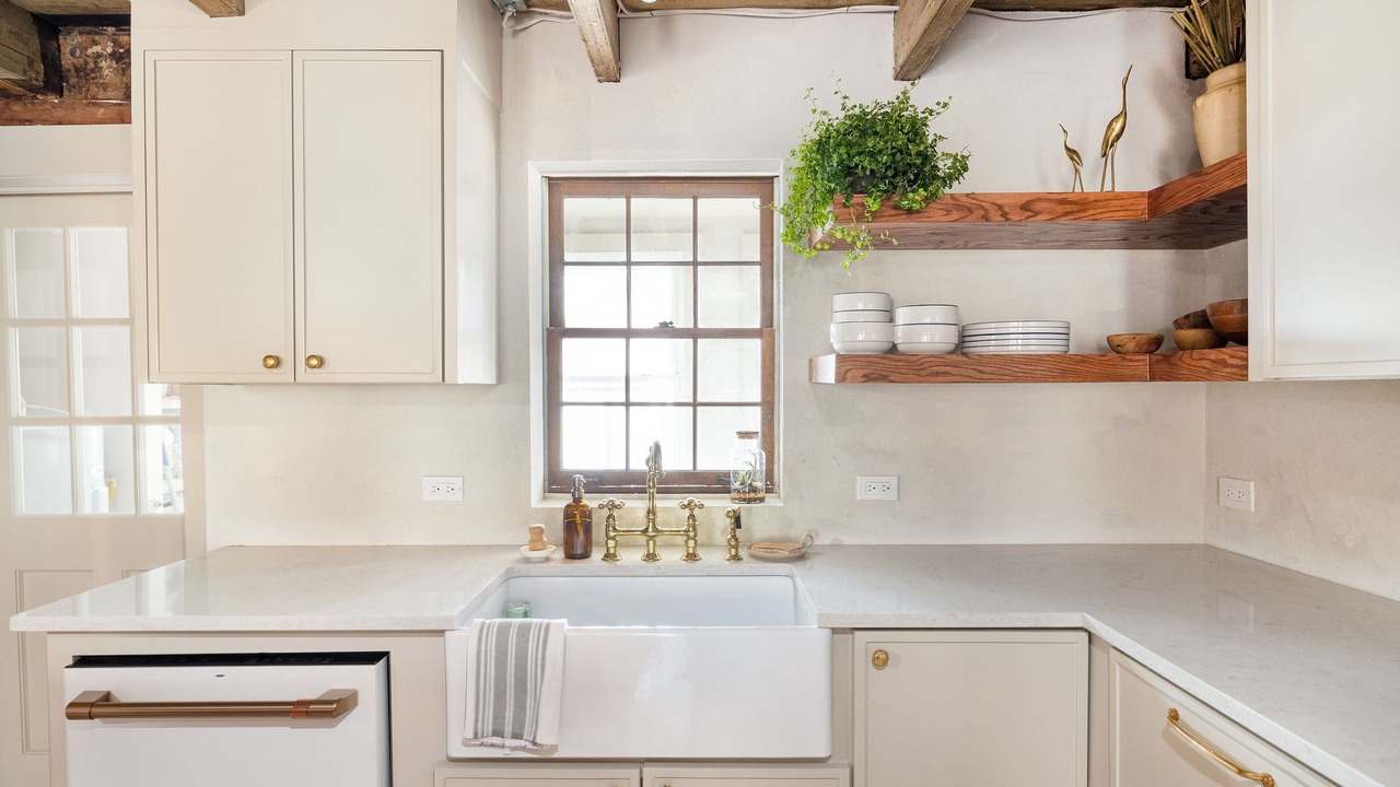 Photo of Kitchen in Ashland City