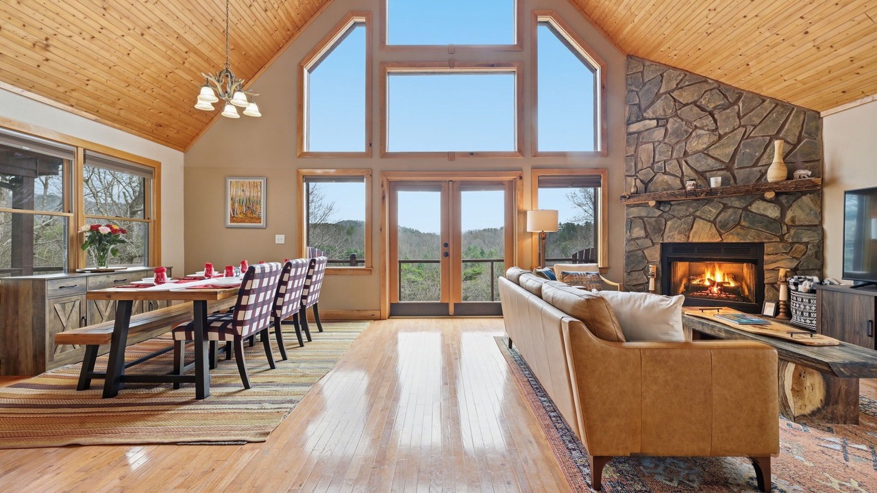 Photo of Livingroom in Murphy